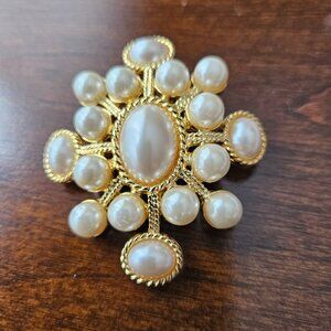 Vintage Joan Rivers Imperial Maltese Cross Faux Pearl Gold Tone Brooch
